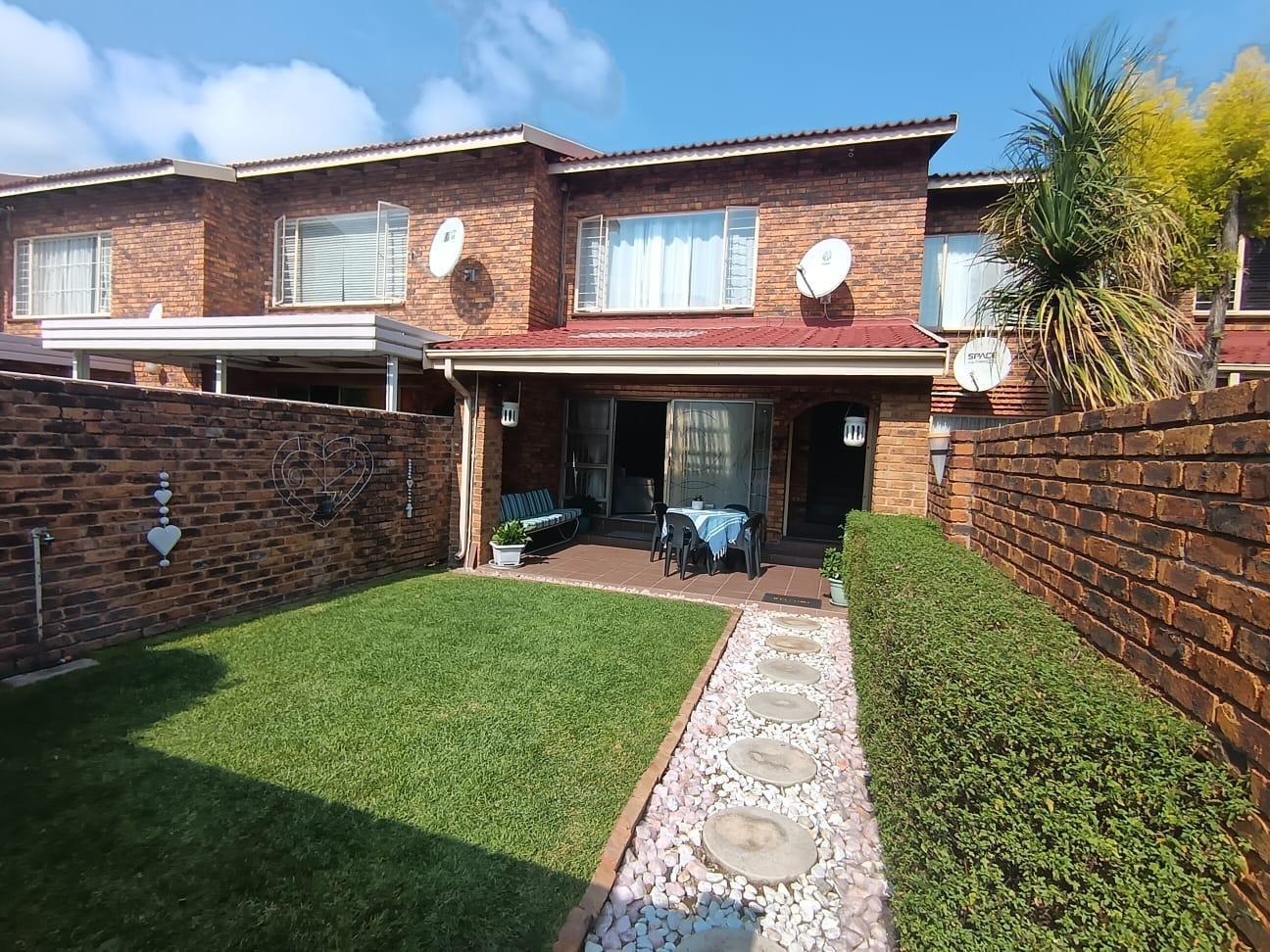2 Bedroom Townhouse in Brackenhurst
