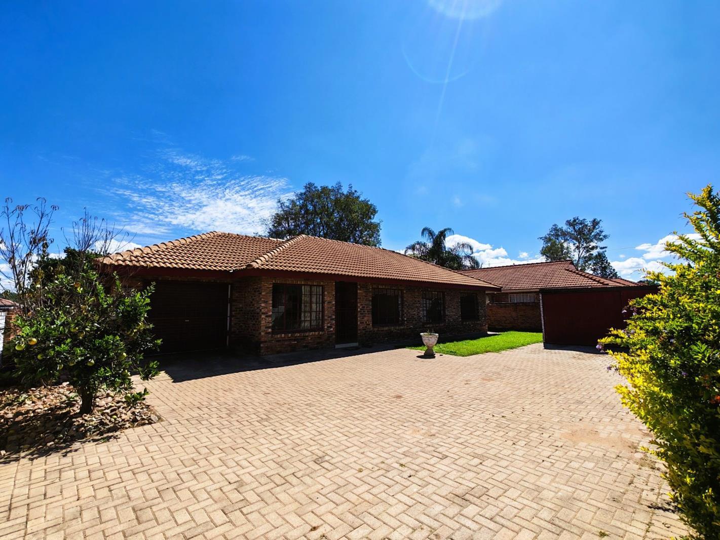 3 Bedroom House in Modimole (Nylstroom)