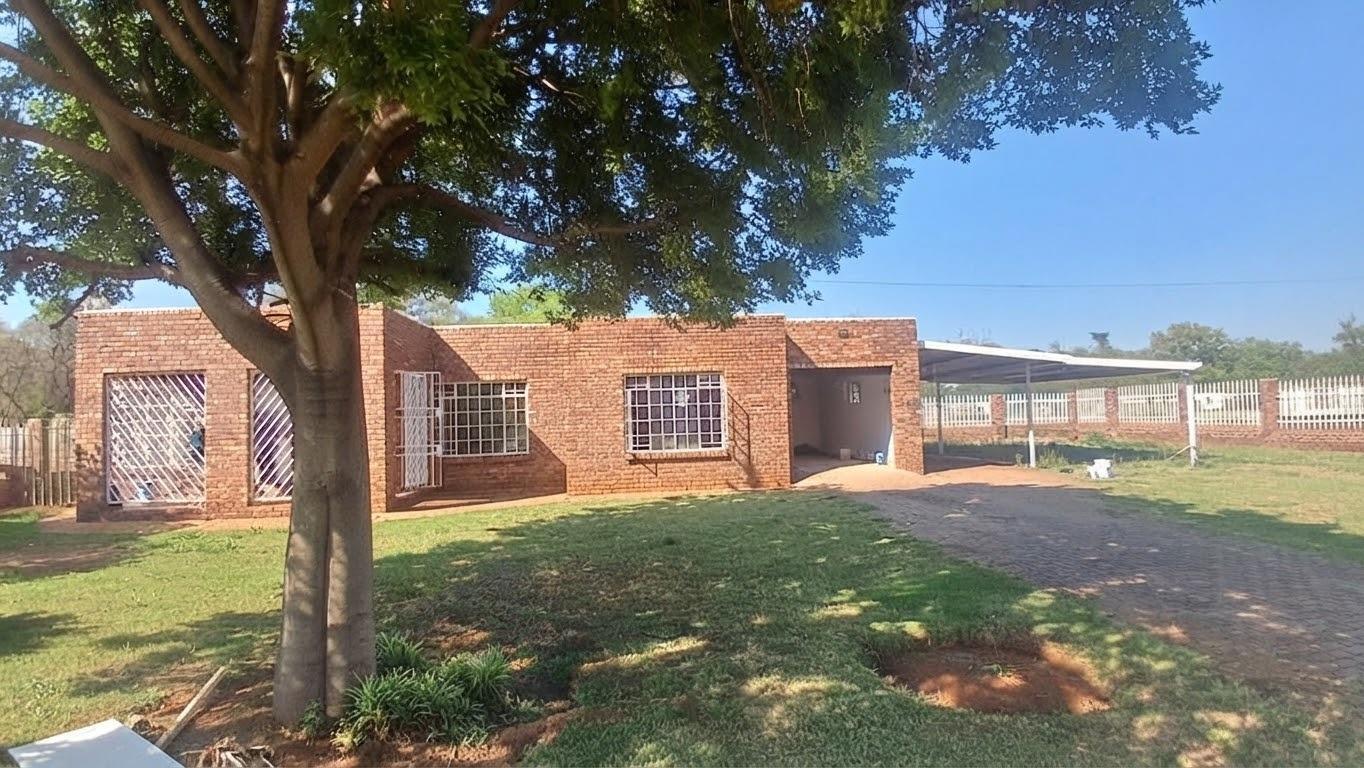 3 Bedroom House in Eikenhof