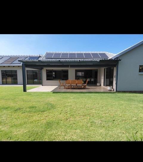 3 Bedroom House in Brackenhurst