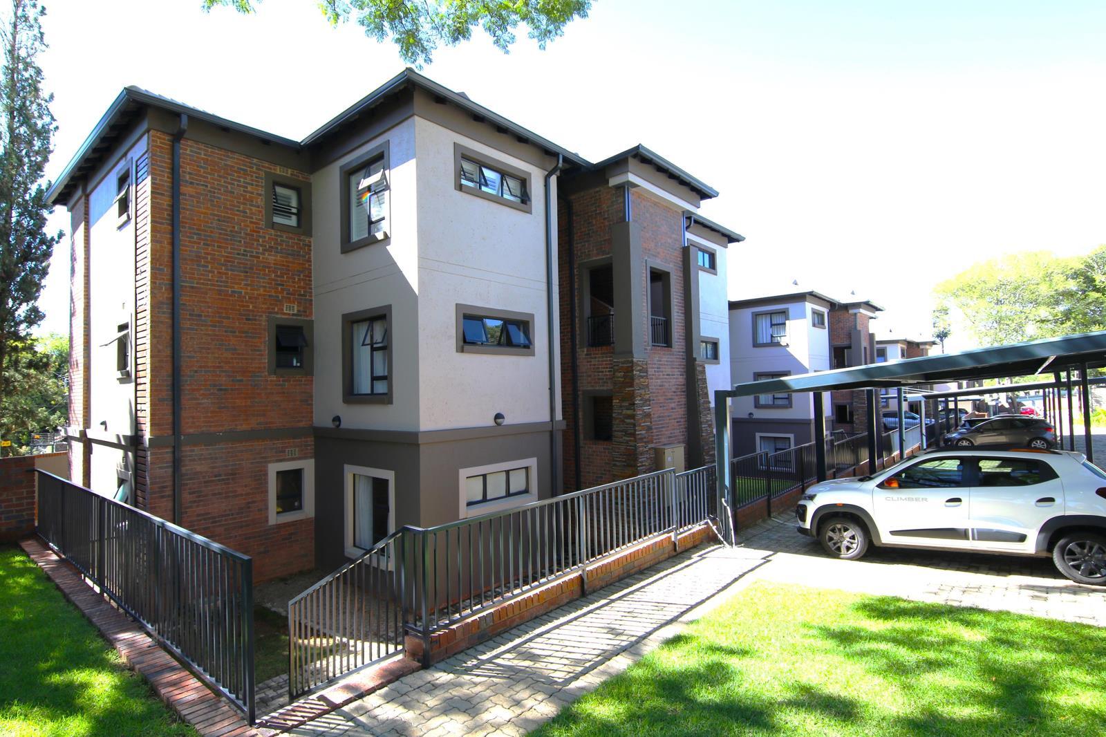 2 Bedroom Apartment in Craighall Park