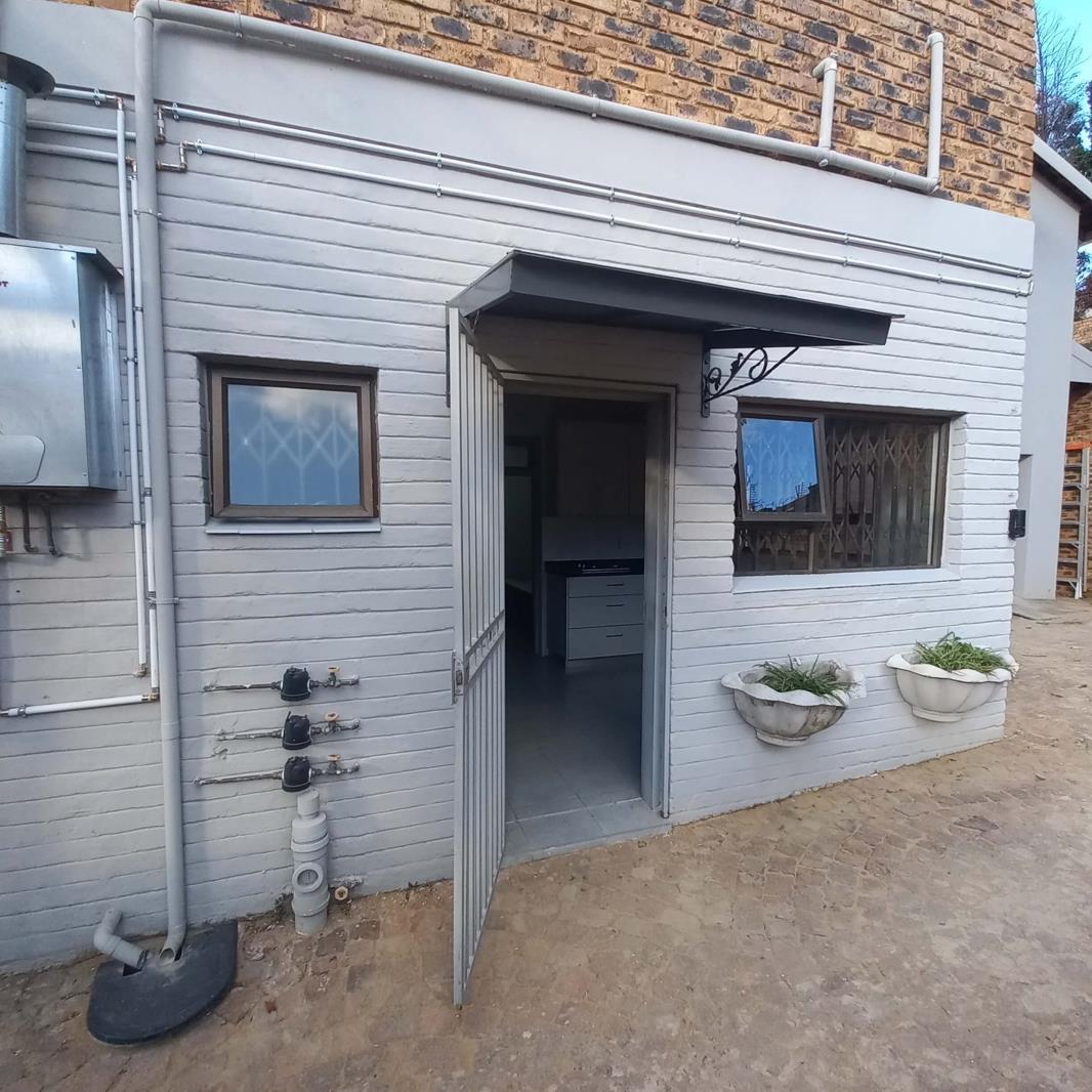 1 Bedroom Garden Cottage in Bedfordview