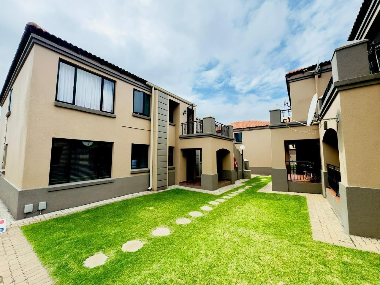 2 Bedroom Townhouse in Meyersdal
