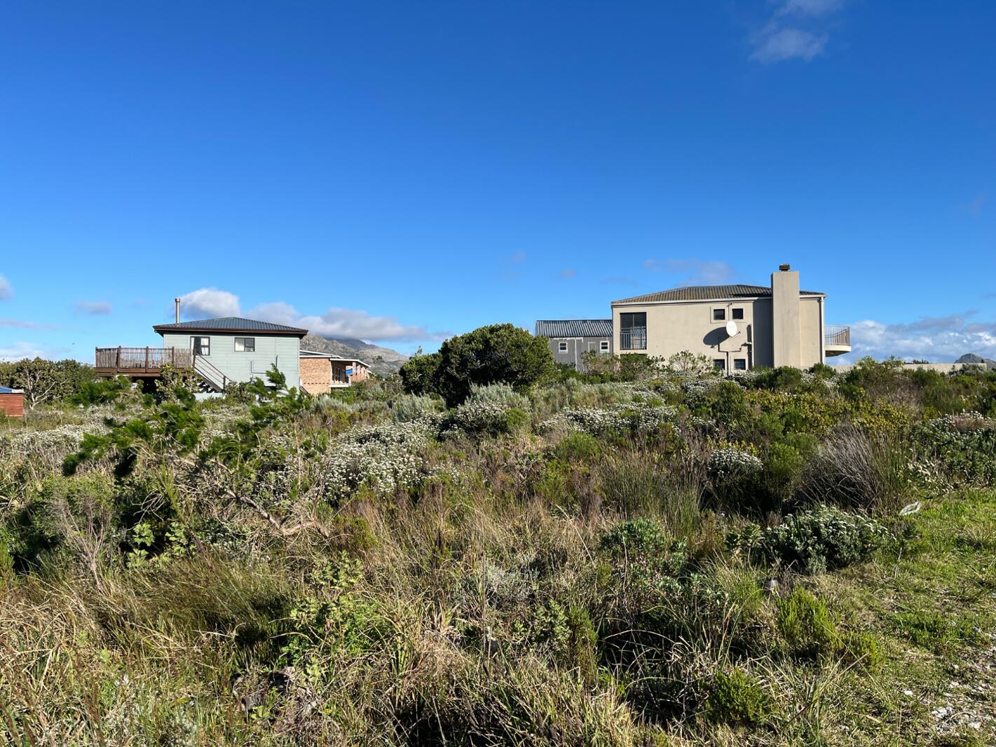 854 m² Land available in Bettys Bay