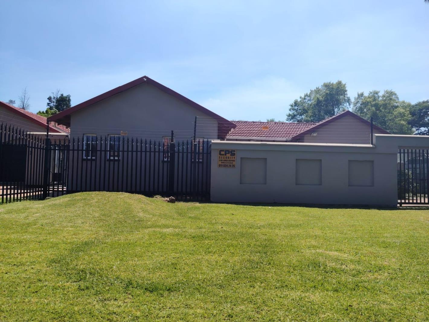 3 Bedroom House in Brackenhurst