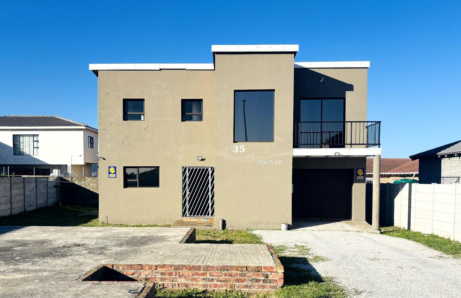 3 Bedroom House in Bluewater Bay