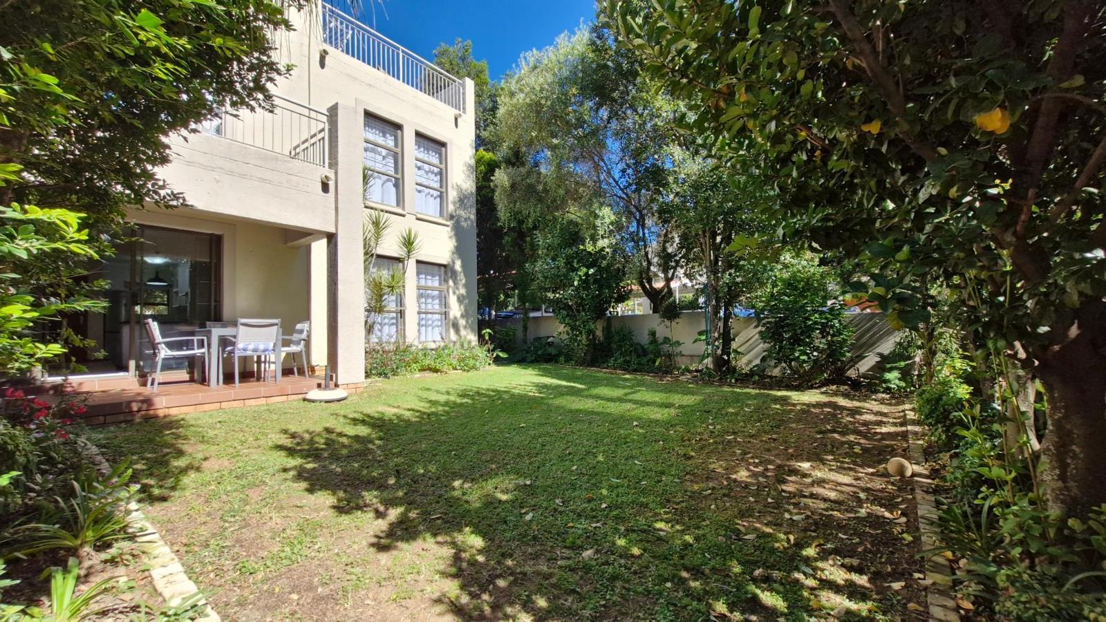 2 Bedroom Apartment in Paulshof