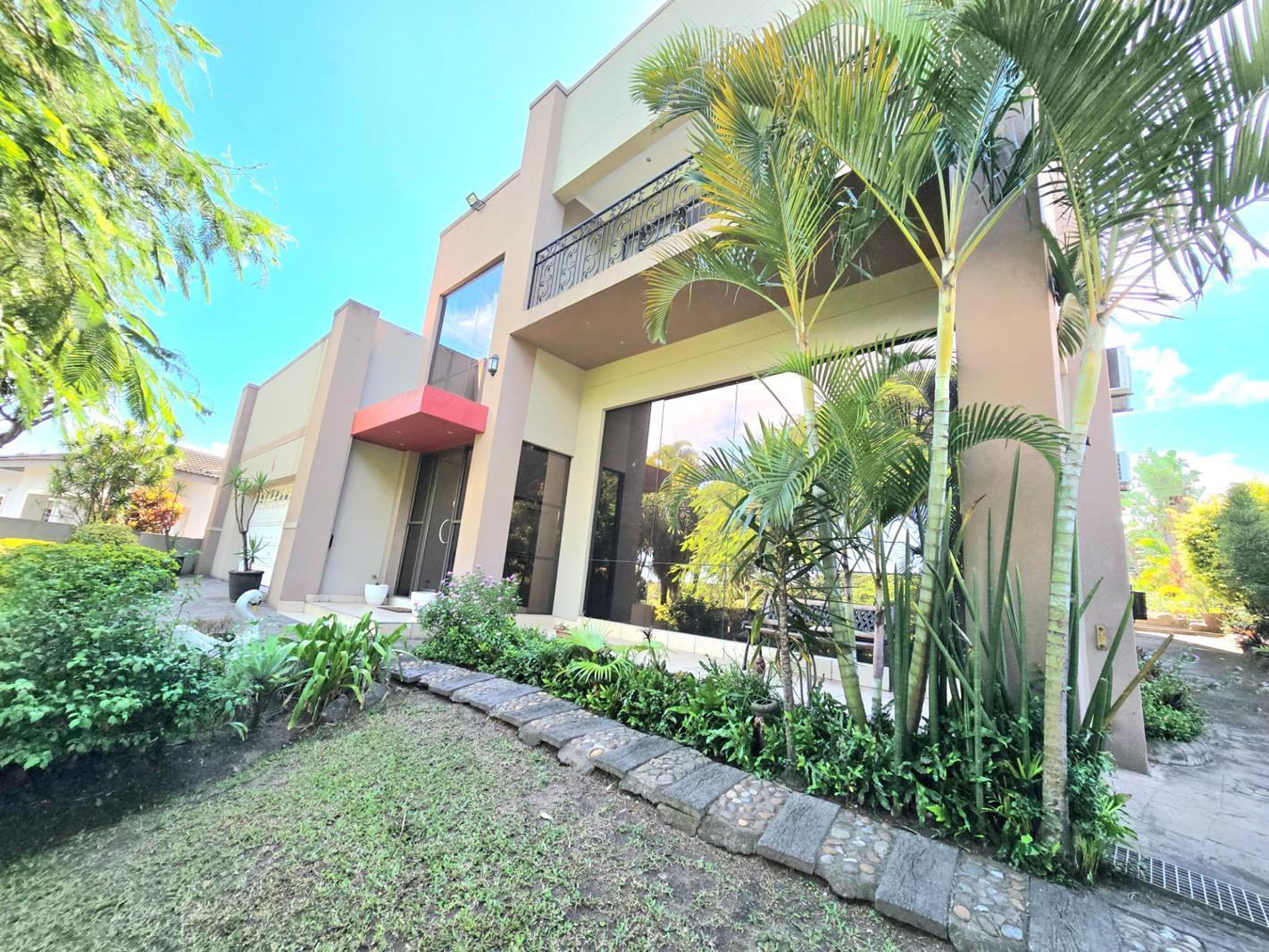 4 Bedroom House in Veld En Vlei