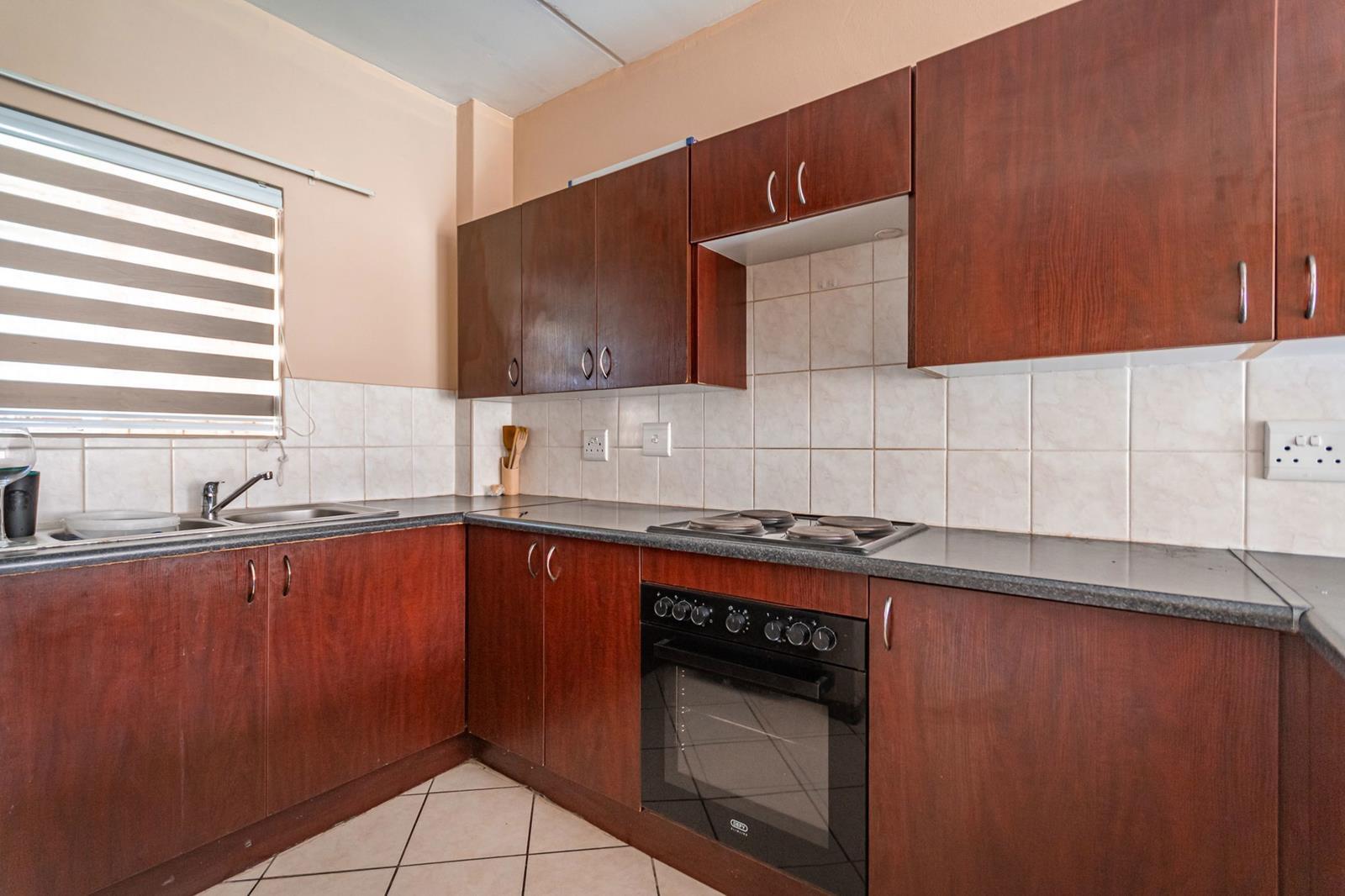 2 Bedroom Apartment in Honeydew