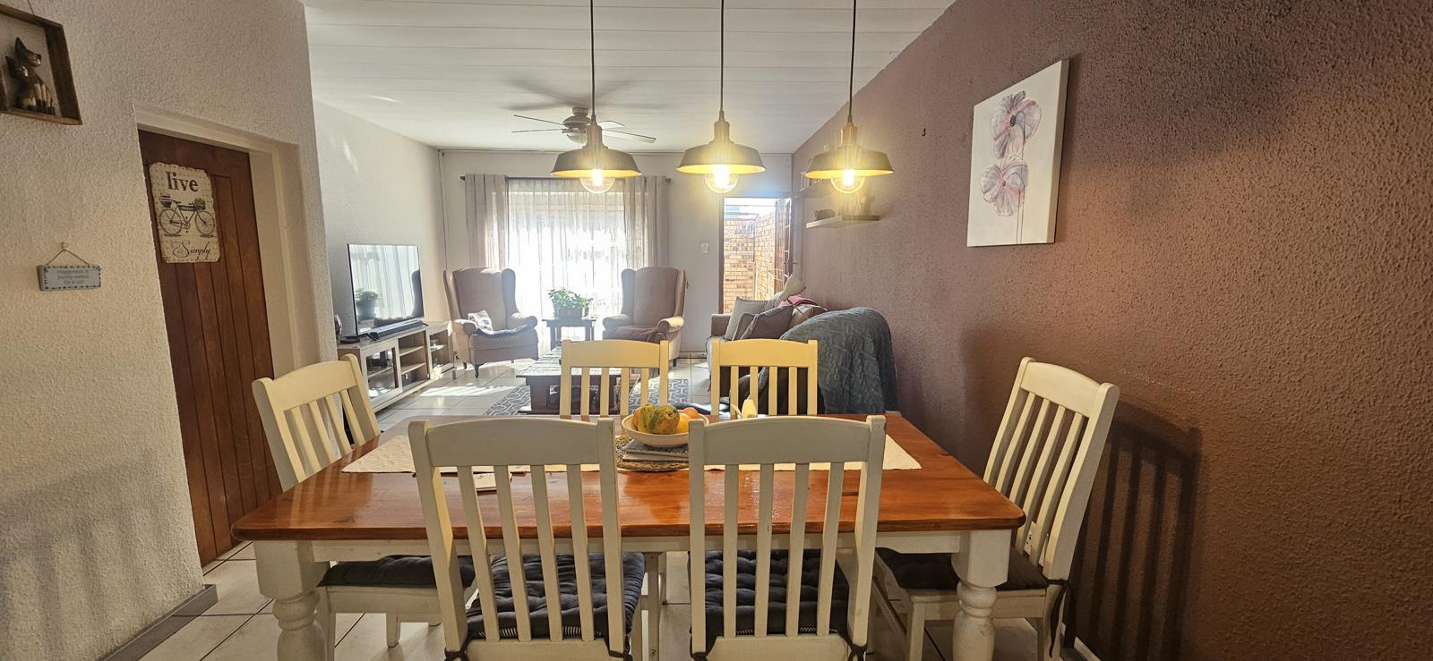 2 Bedroom Townhouse in New Redruth