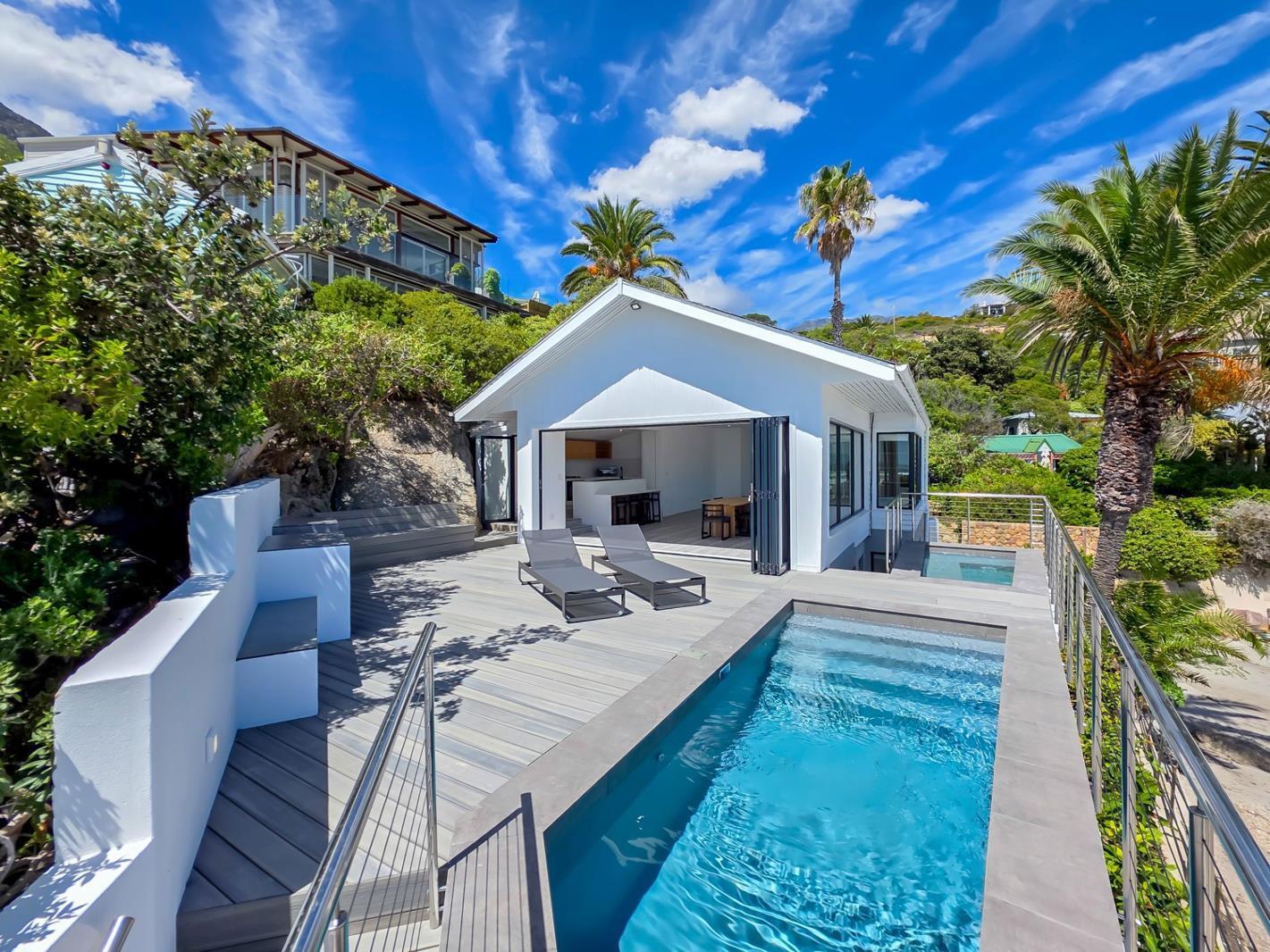 3 Bedroom House in Clifton