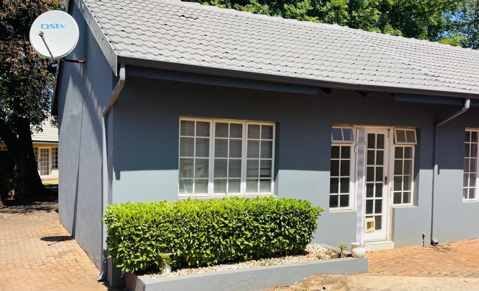 1 Bedroom Flat in Die Hoewes