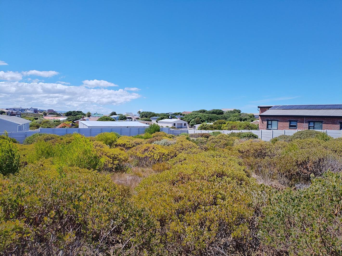 606 m² Land available in Kleinbaai