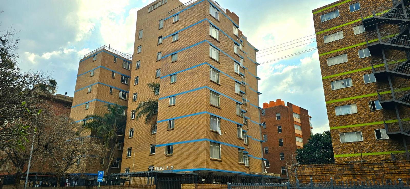 2 Bedroom Apartment in Berea Park