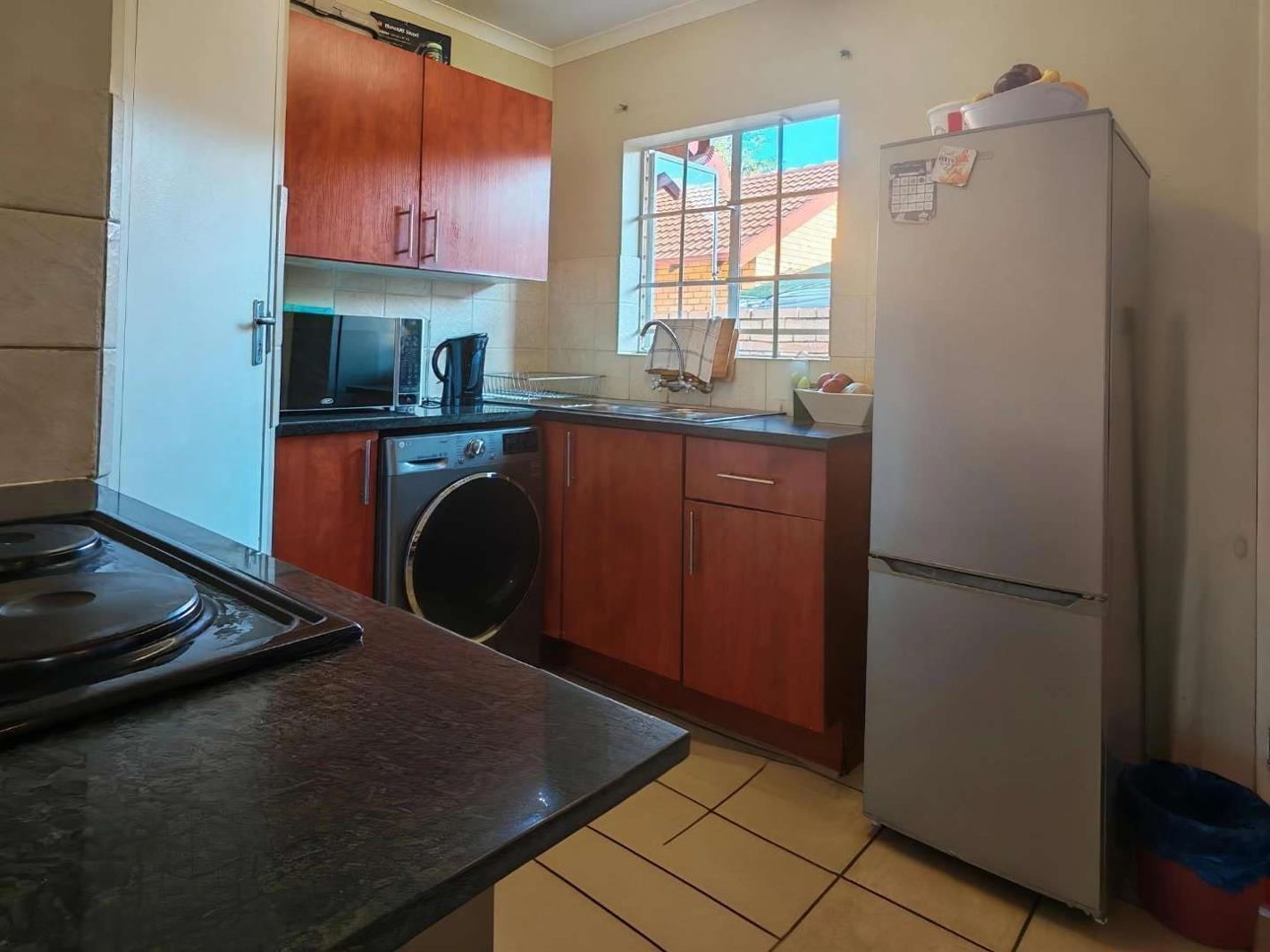 2 Bedroom Townhouse in Equestria