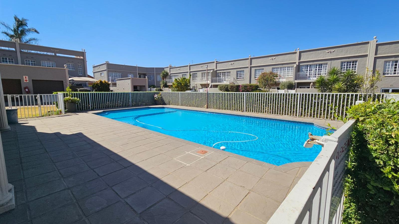3 Bedroom Apartment in Eden Glen