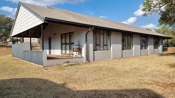 2 Bedroom House in Sable Hills Waterfront Estate