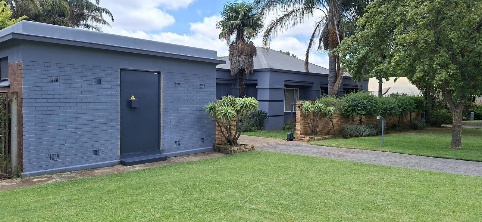 3 Bedroom House in Krugersdorp North