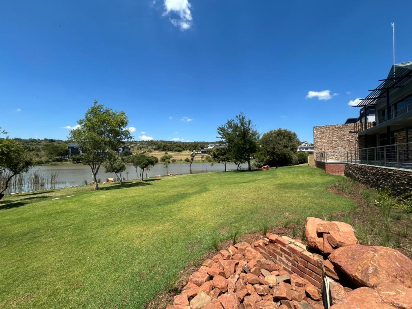 690 m² Land available in The Hills