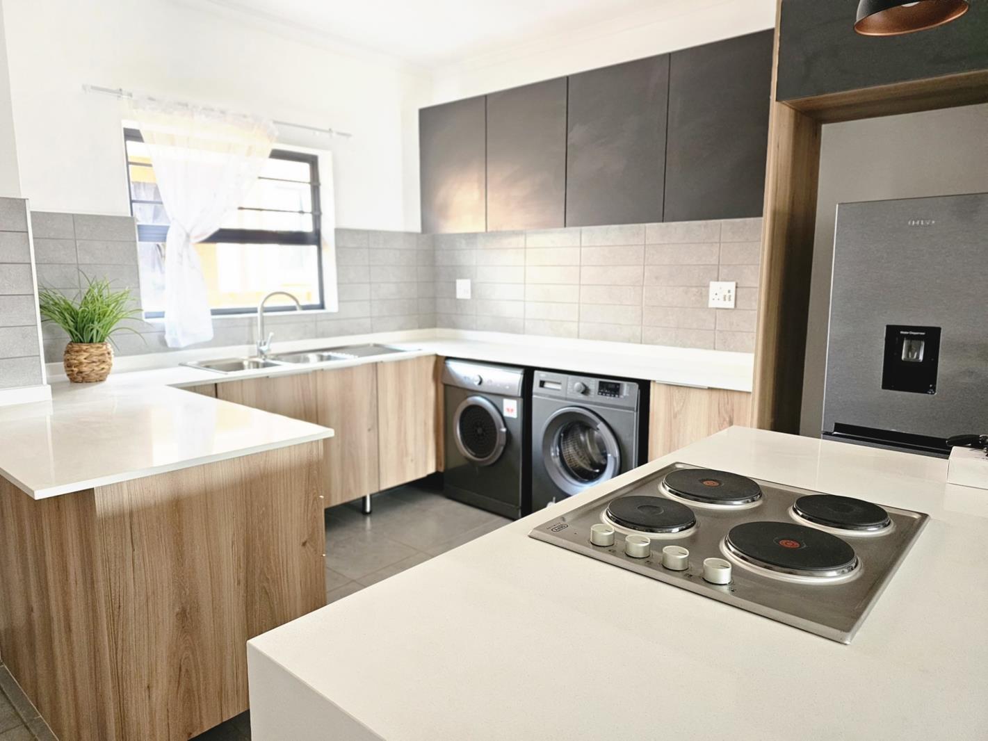 3 Bedroom Simplex in Fountainbrook Estate