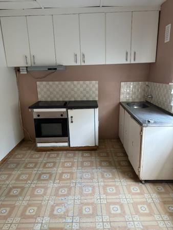 2 Bedroom House in Eastbury