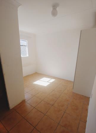 1 Bedroom Apartment in Cosmo City