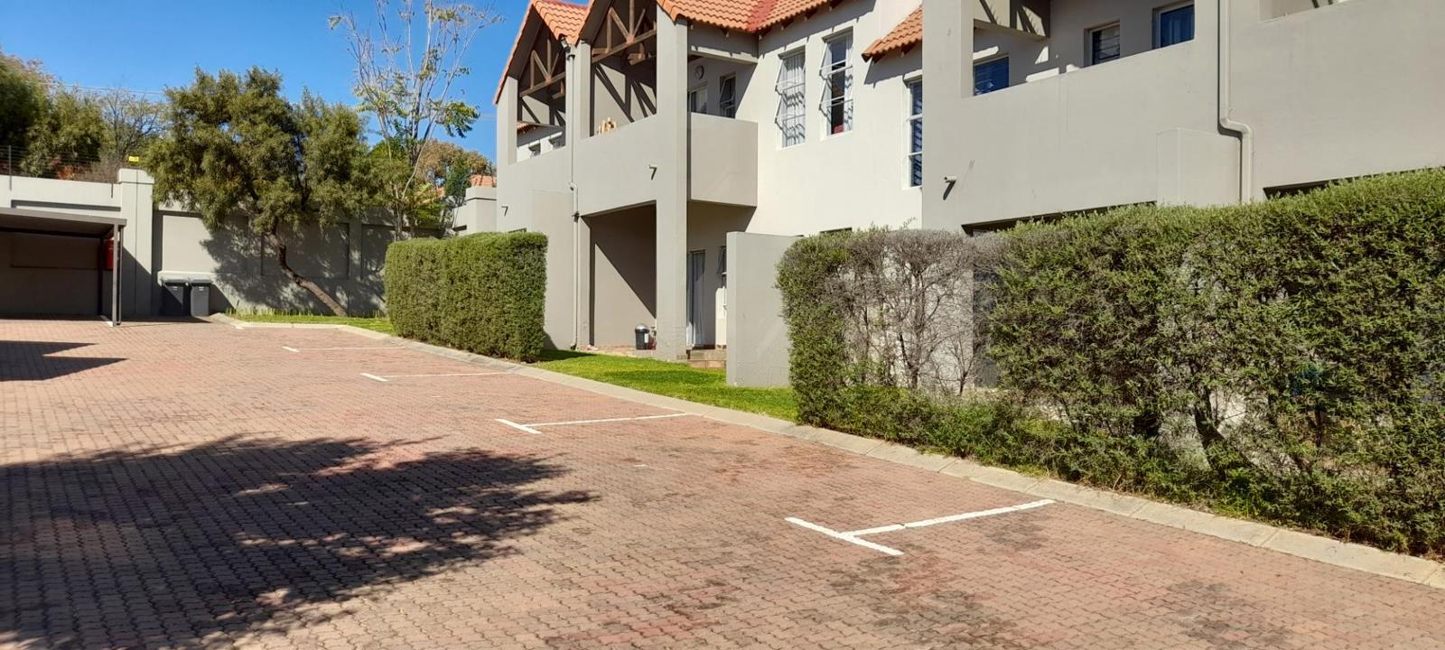 1 Bedroom Apartment in Buccleuch
