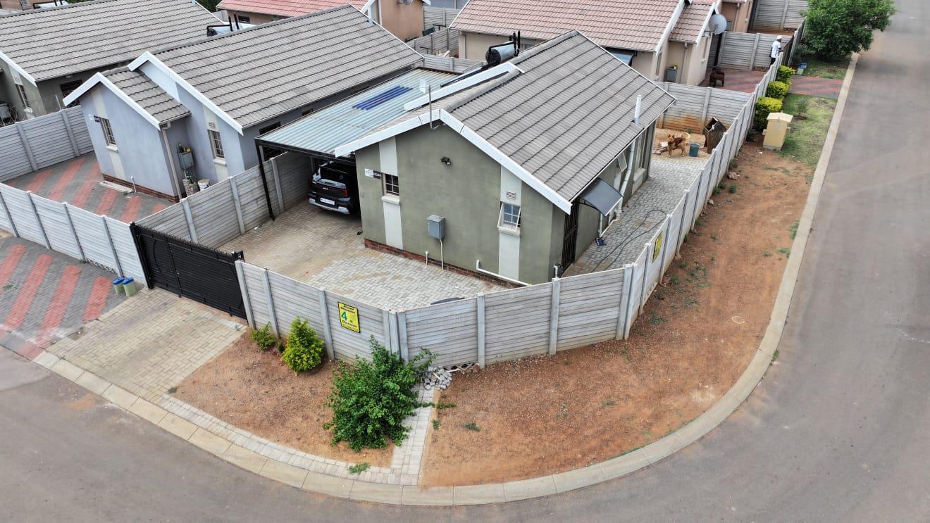 2 Bedroom Simplex in Sky City