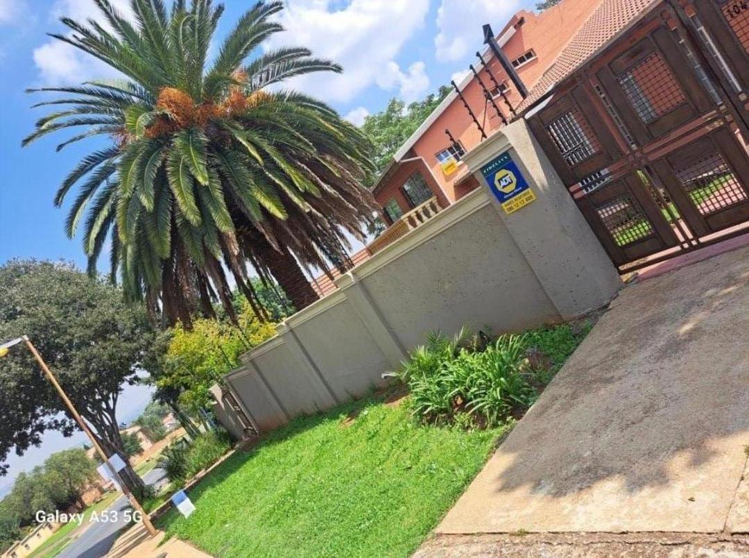 4 Bedroom House in Naturena