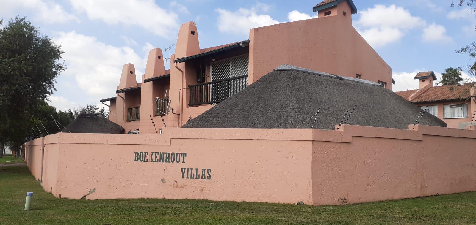 2 Bedroom Townhouse in Raceview