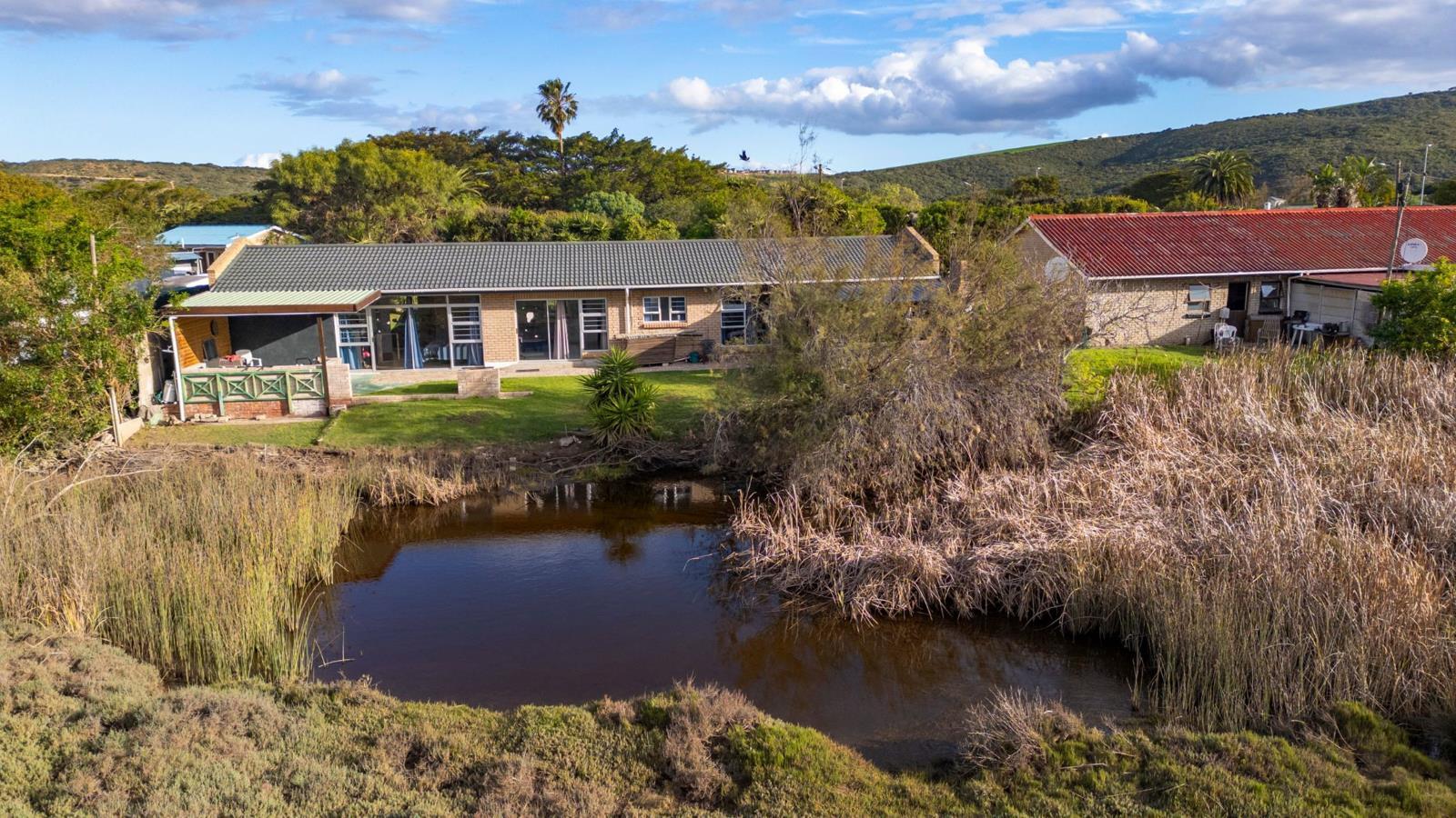 4 Bedroom House in Klein Brak Rivier