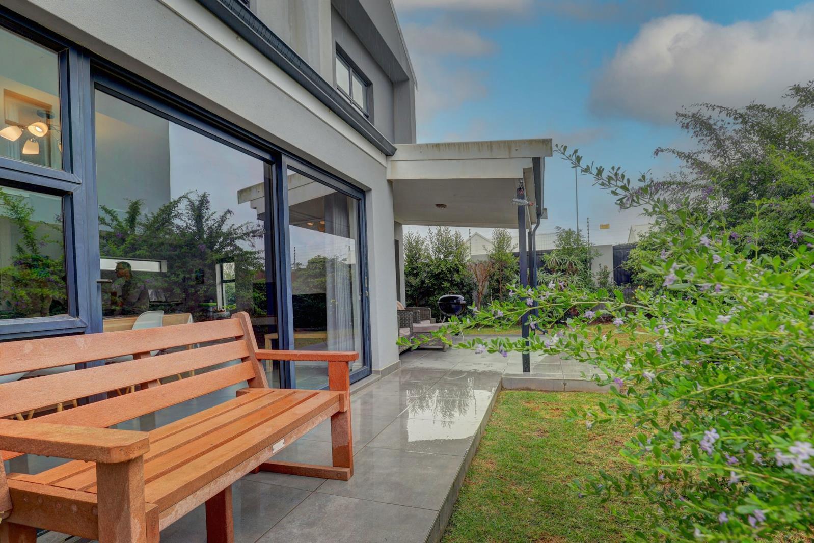 3 Bedroom House in Kraaibosch Park