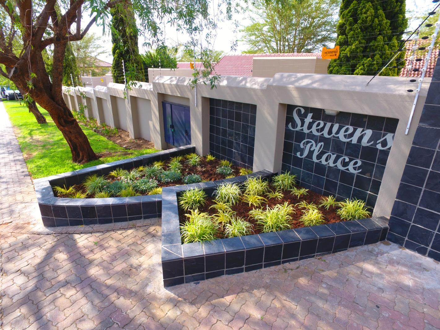 2 Bedroom Simplex in The Reeds