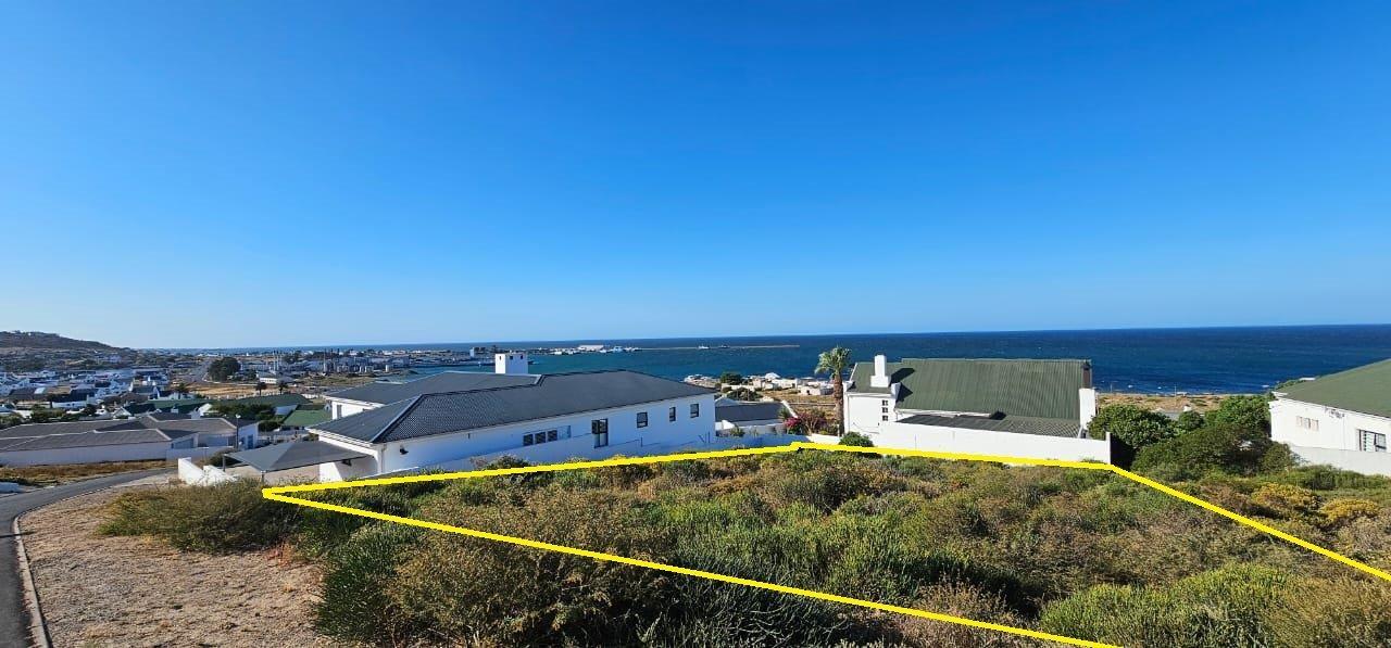 829 m² Land available in Britanica Heights