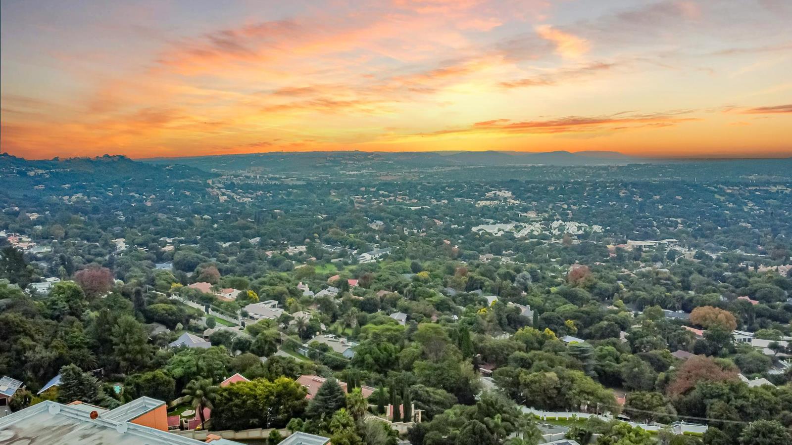 3 Bedroom Apartment in Northcliff