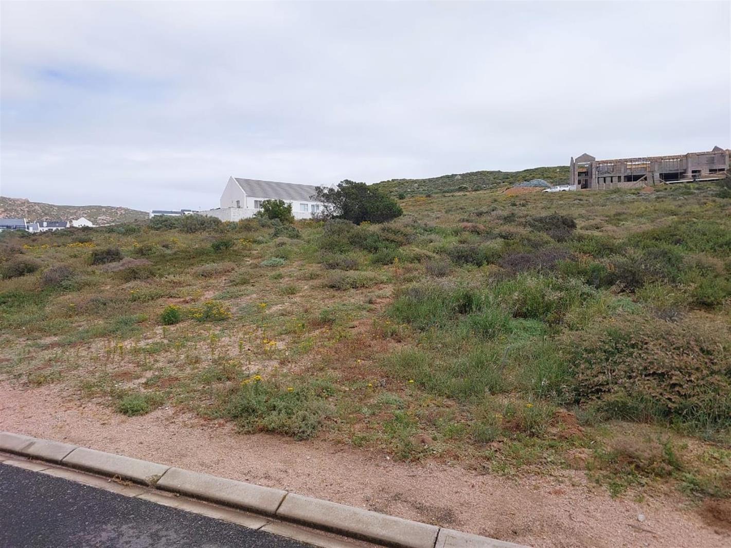 872 m² Land available in St Helena Views