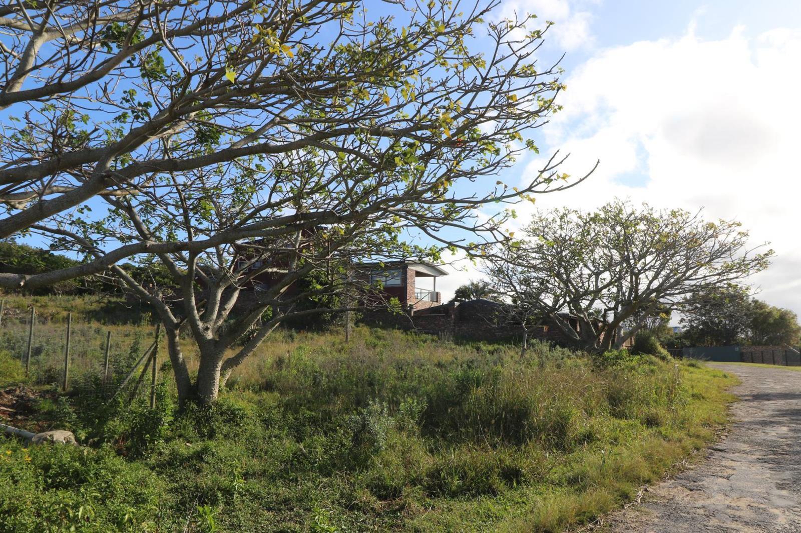 814 m² Land available in Kenton On Sea