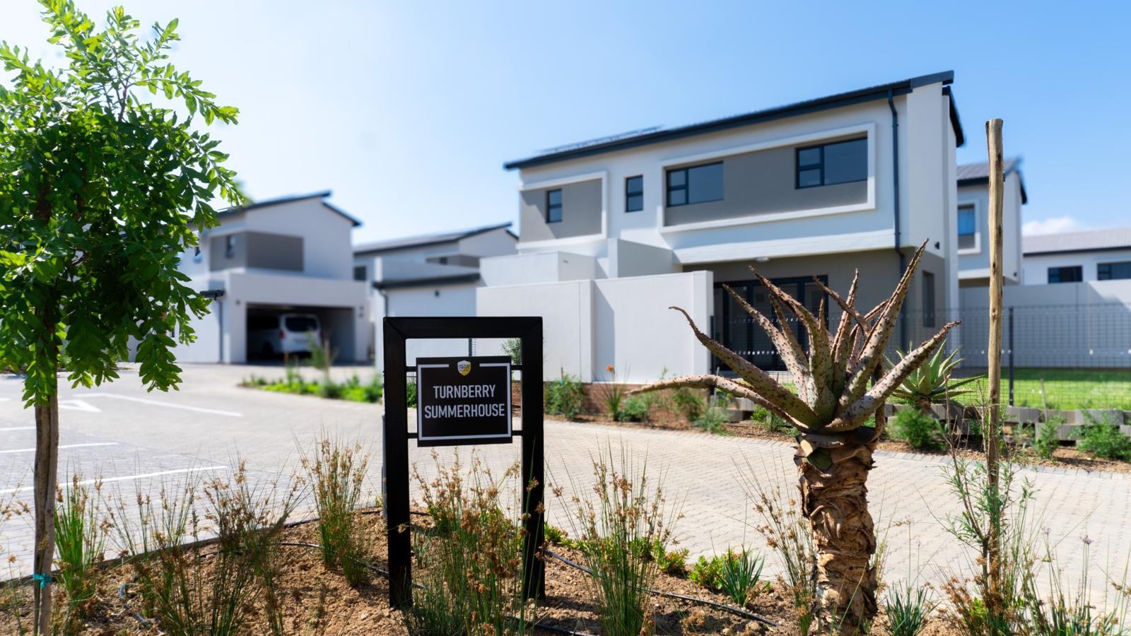 3 Bedroom House in Jackal Creek Golf Estate