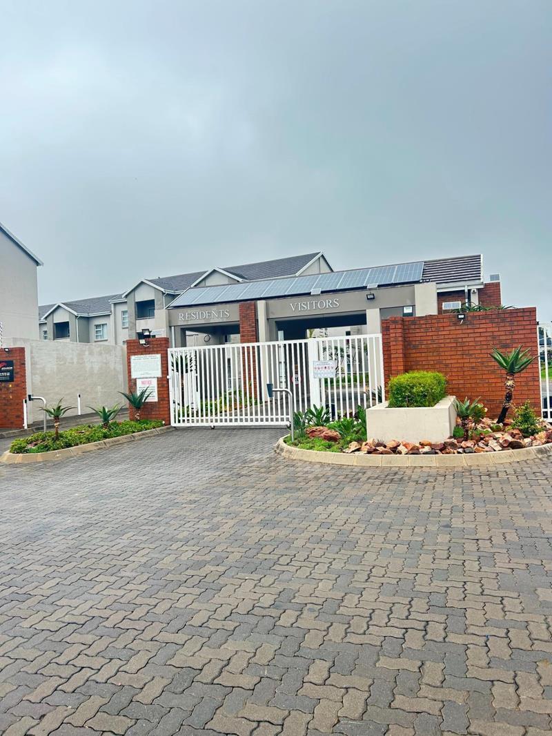 2 Bedroom Apartment in Blue Hills