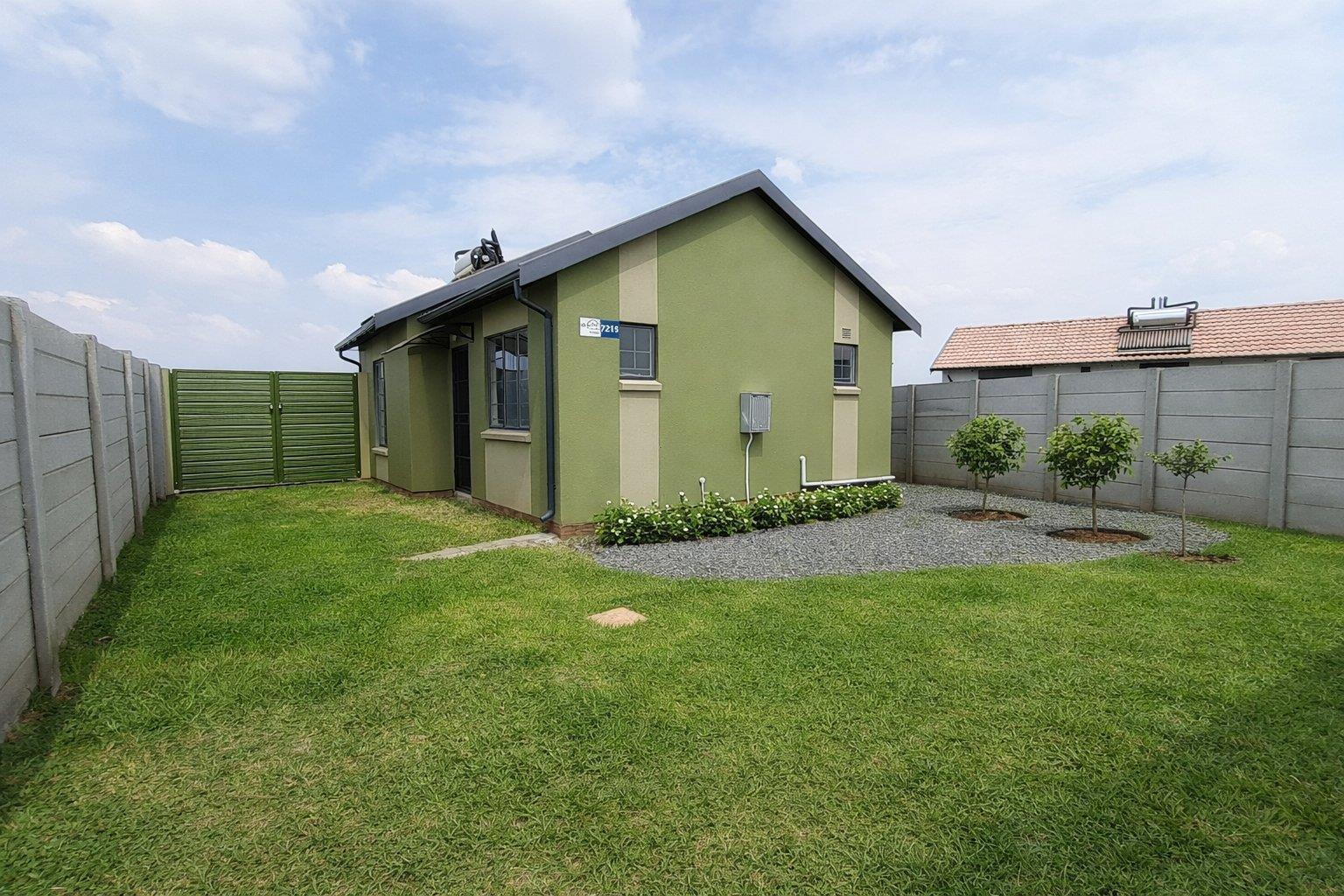 2 Bedroom House in Tokoza