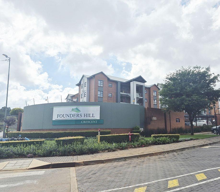 2 Bedroom Apartment in Modderfontein