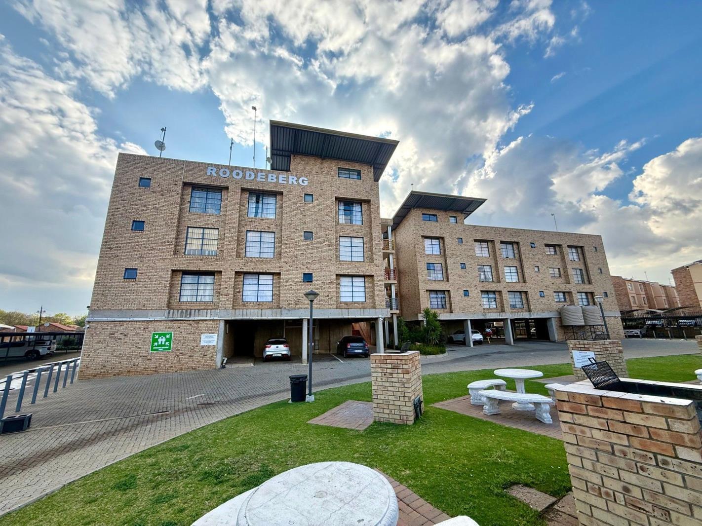1 Bedroom Apartment in Kanoniers Park