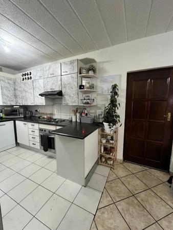 3 Bedroom Apartment in Eden Glen