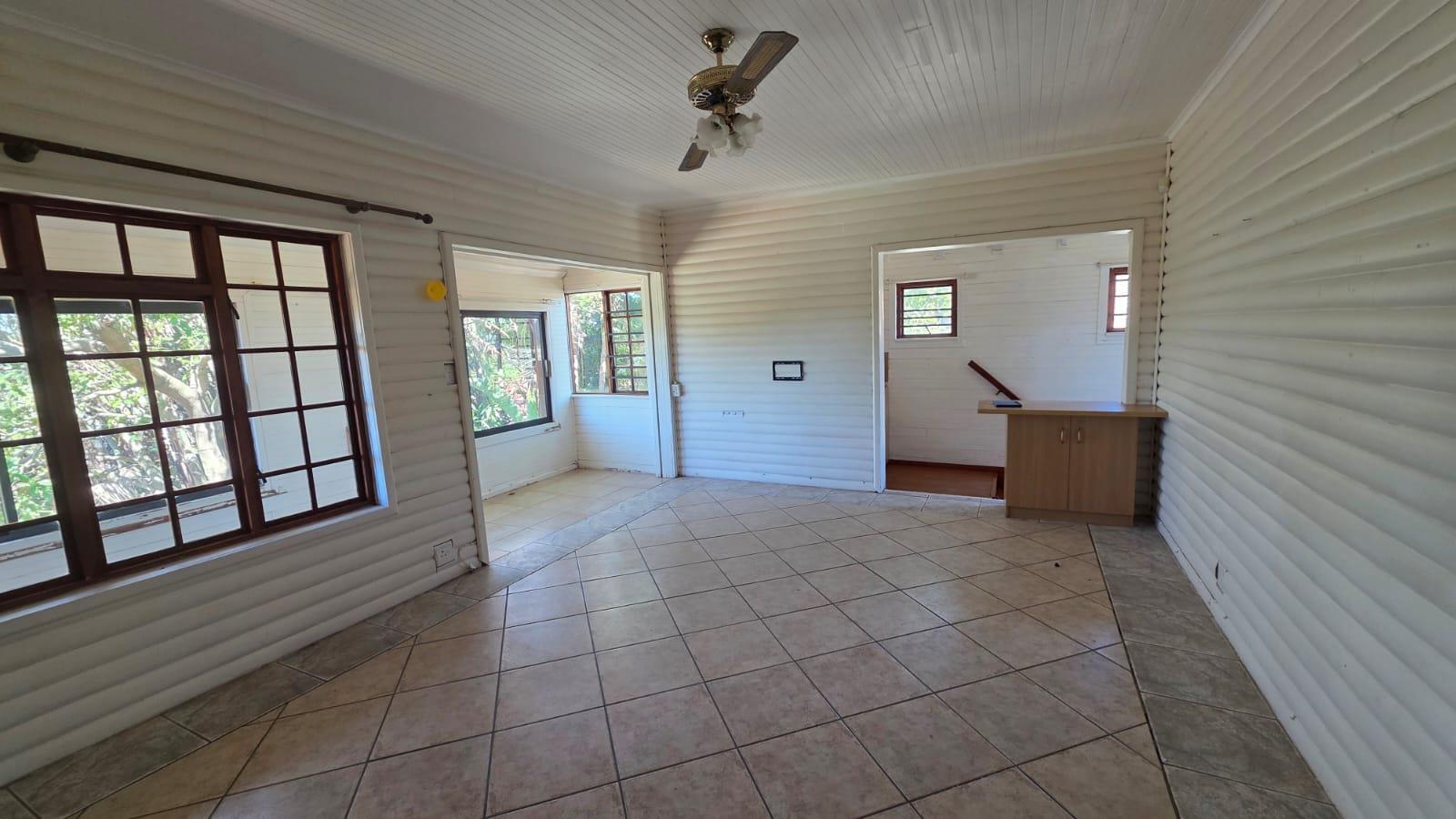 3 Bedroom Apartment in Cove Rock