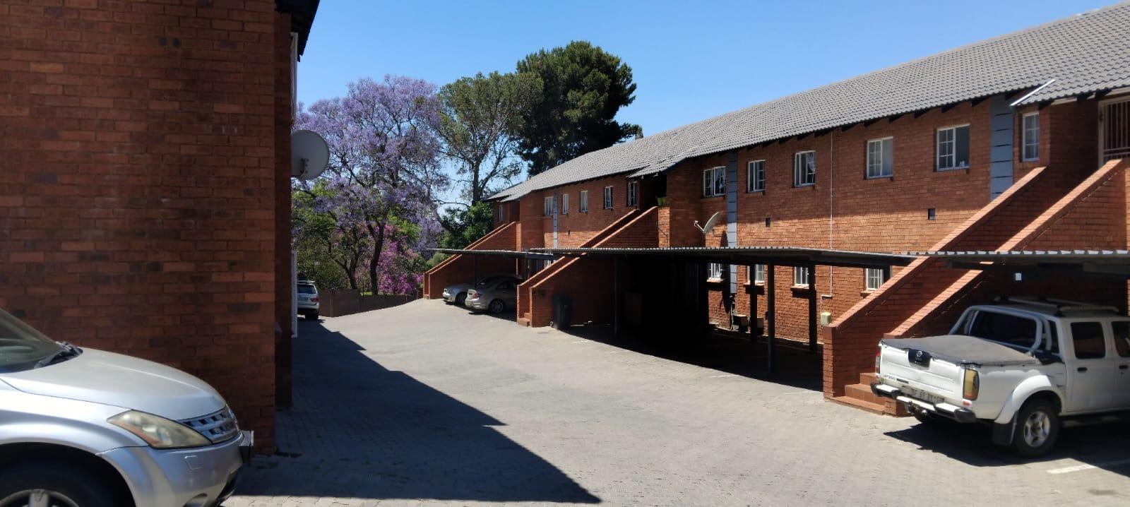 1 Bedroom Townhouse in Forest Hill