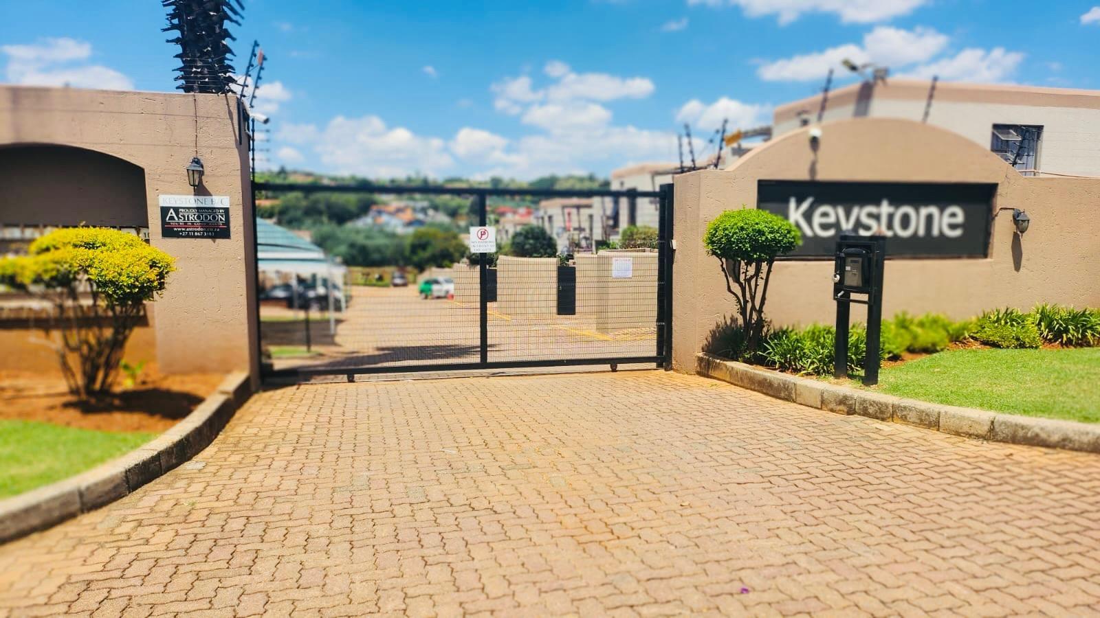 2 Bedroom Townhouse in Glenvista