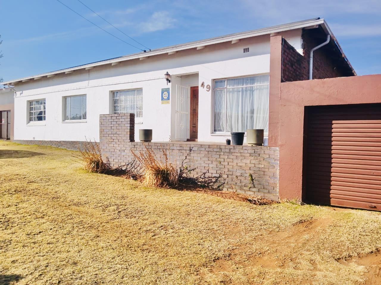 1 Bedroom Garden Cottage in Primrose