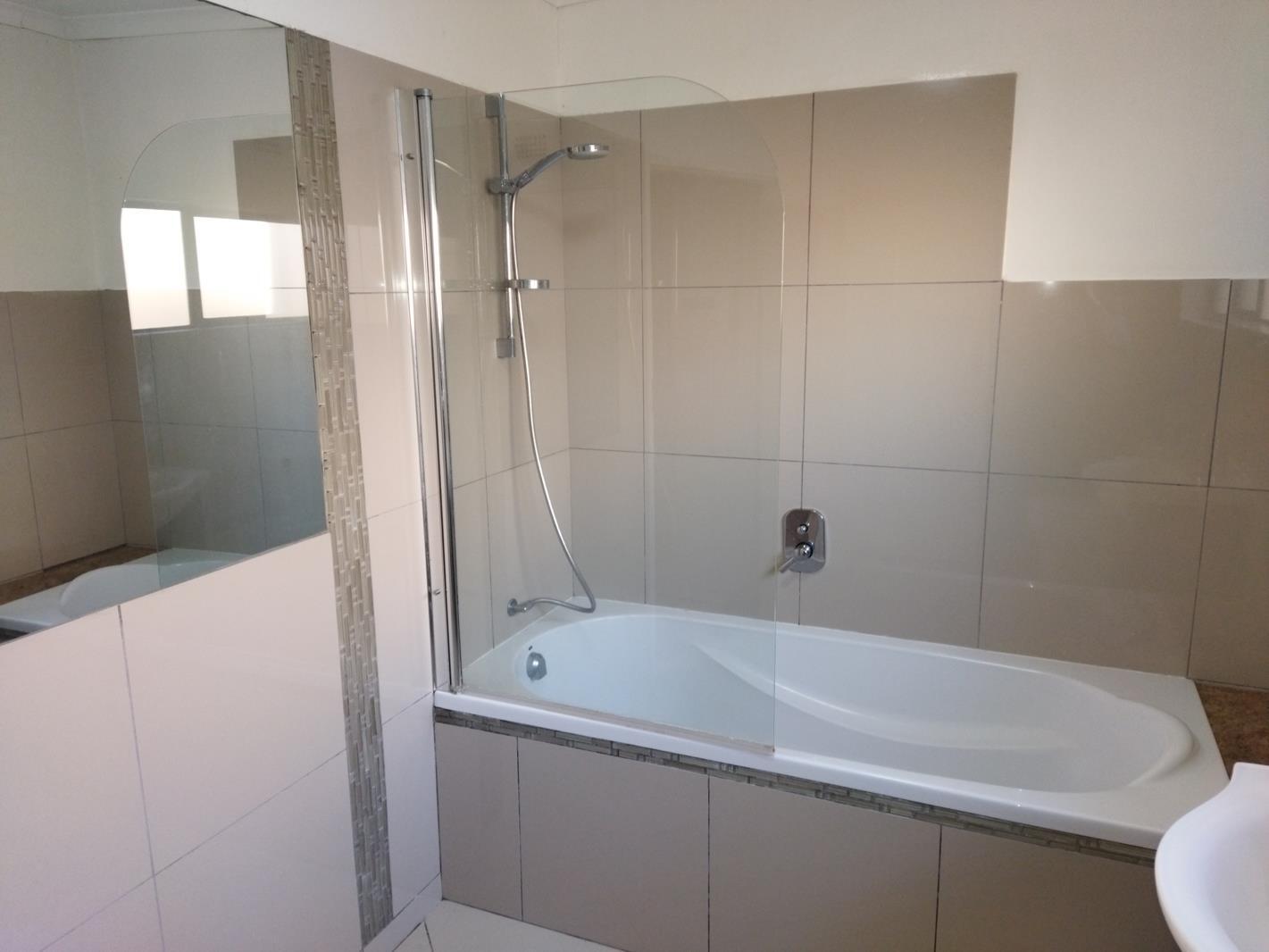 2 Bedroom Garden Cottage in Northcliff