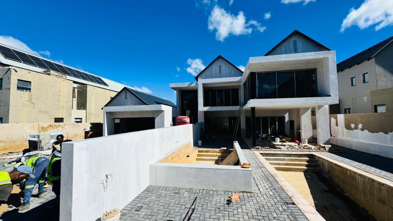 4 Bedroom House in Leloko