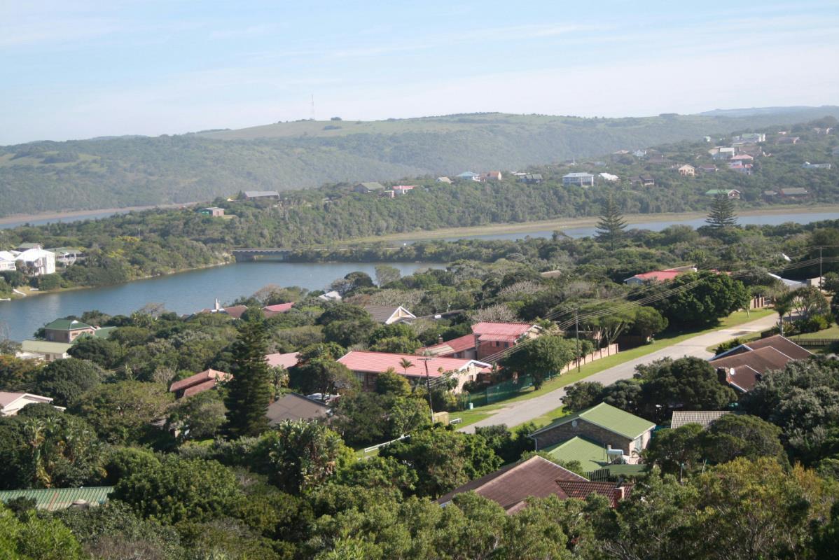 1 276 m² Land available in Seafield
